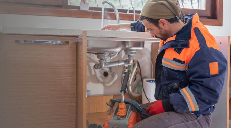 Professional emergency plumbing in Toledo, IL